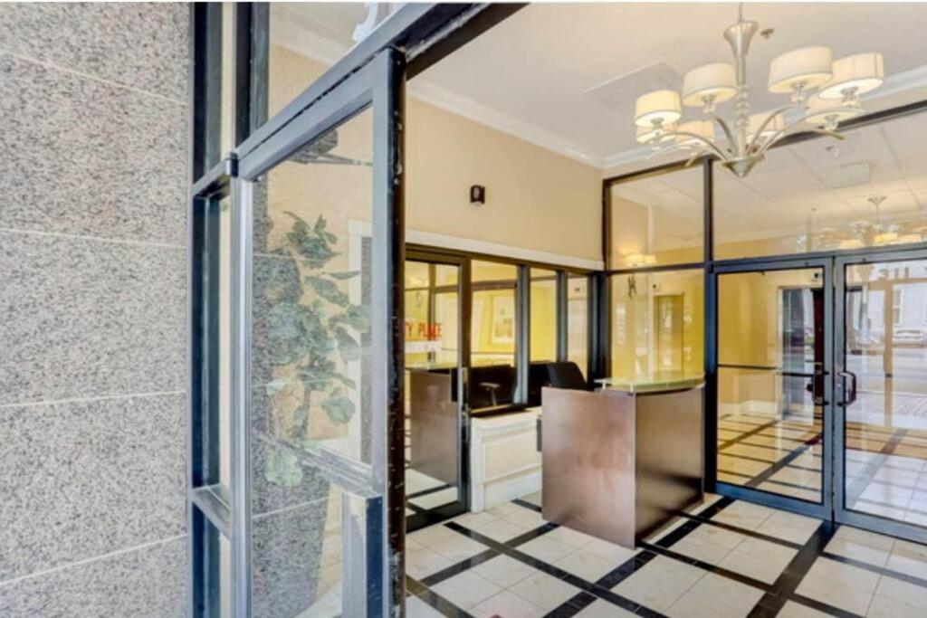Cozy Downtown Condominium แจ็กสันวิลล์ ภายนอก รูปภาพ