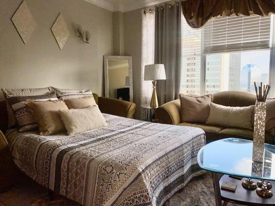 Cozy Downtown Condominium แจ็กสันวิลล์ ภายนอก รูปภาพ